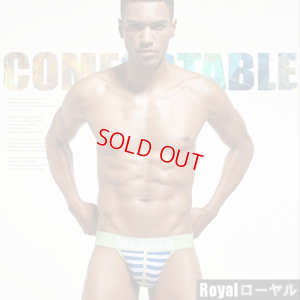 738_royal02.jpg