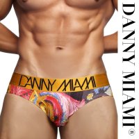 [Danny Miami] LE GRAND BRIEF